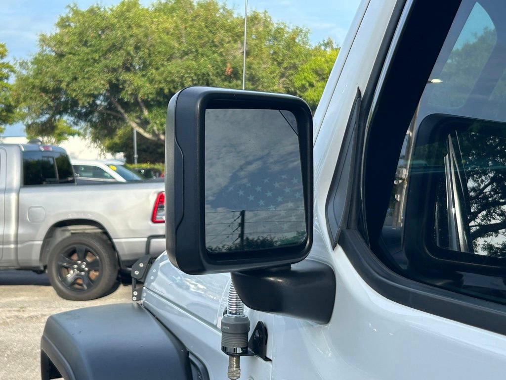 Used 2022 Jeep Wrangler Sport AWD/4WD image 17