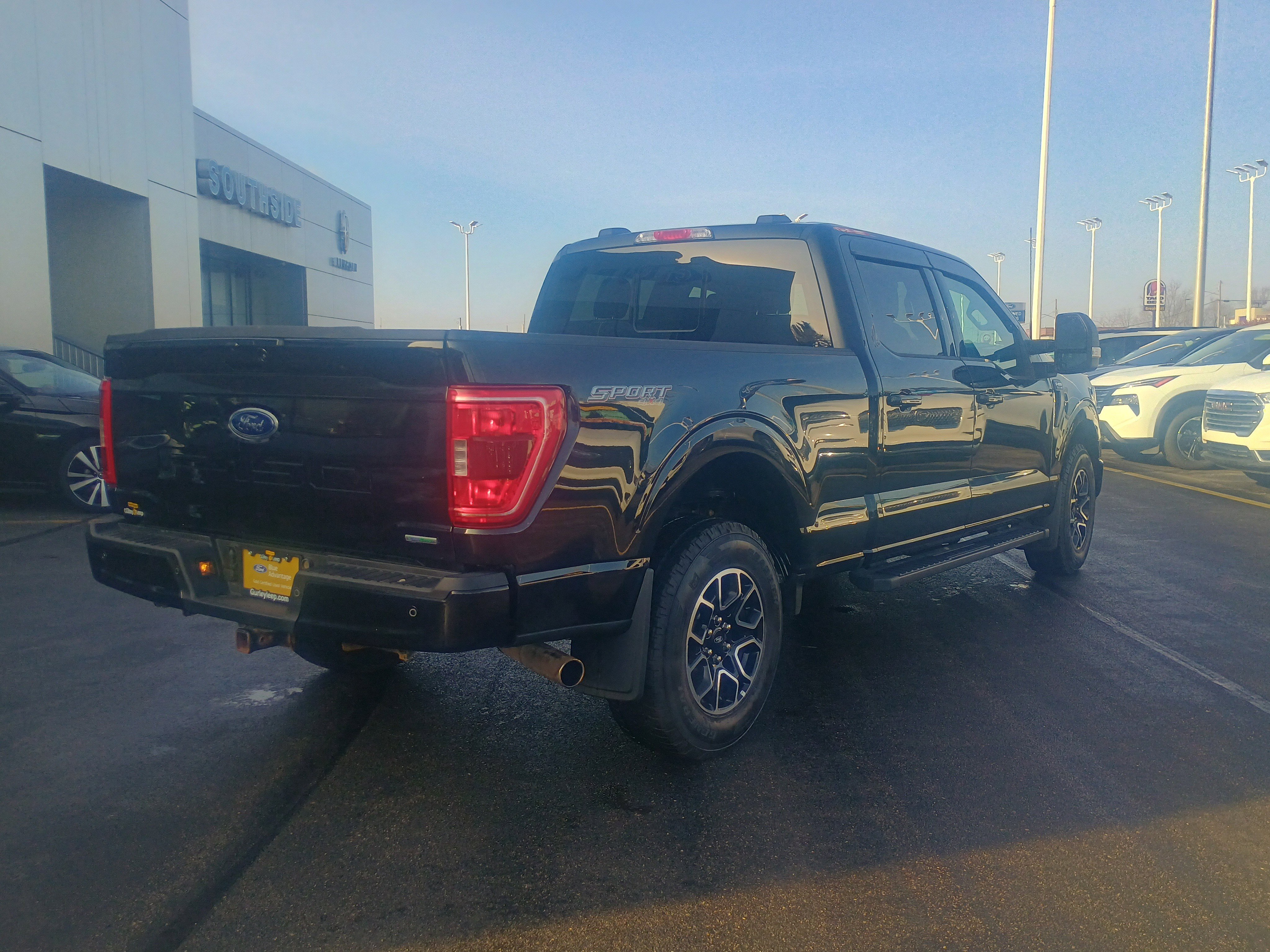 Certified 2022 Ford F150 XLT w/ Equipment Group 302A High image 14