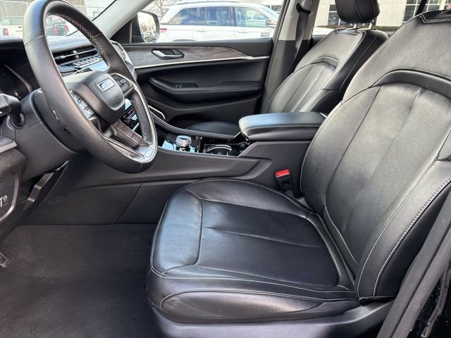 Used 2022 Jeep Grand Cherokee Limited image 20