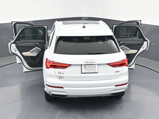 Used 2022 Audi Q3 2.0T Premium AWD/4WD image 48