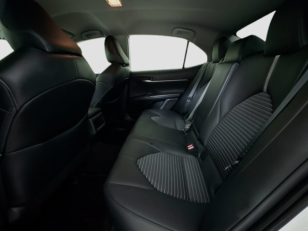Used 2023 Toyota Camry SE FWD image 22