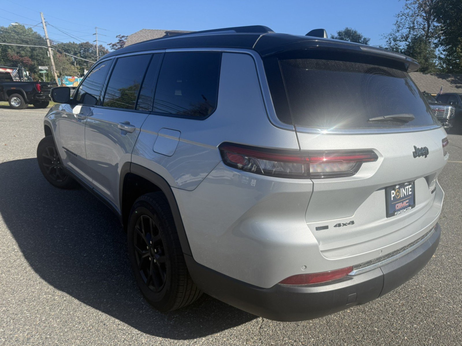 Used 2021 Jeep Grand Cherokee L Limited AWD/4WD image 5