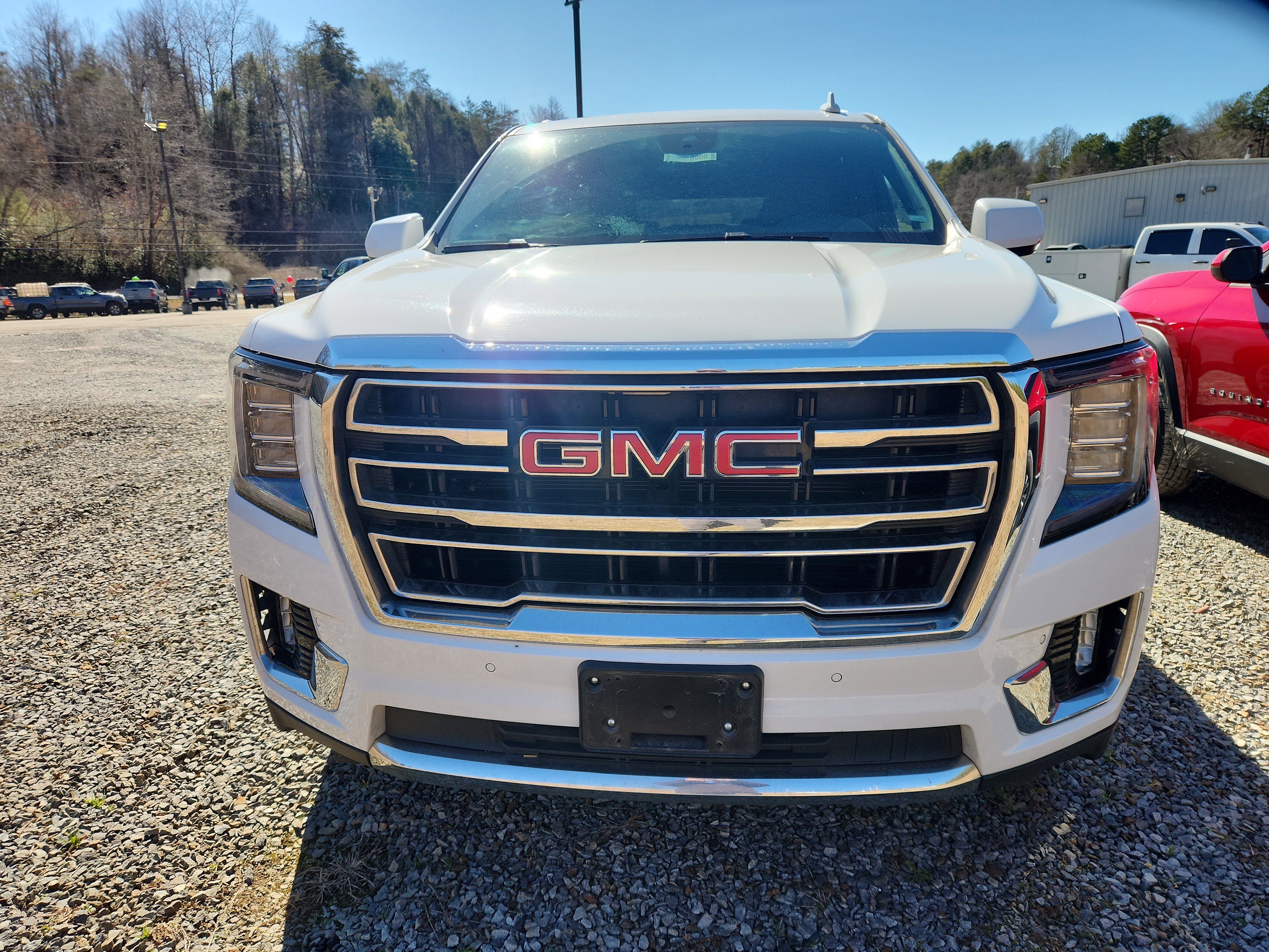 Used 2024 GMC Yukon SLT image 5
