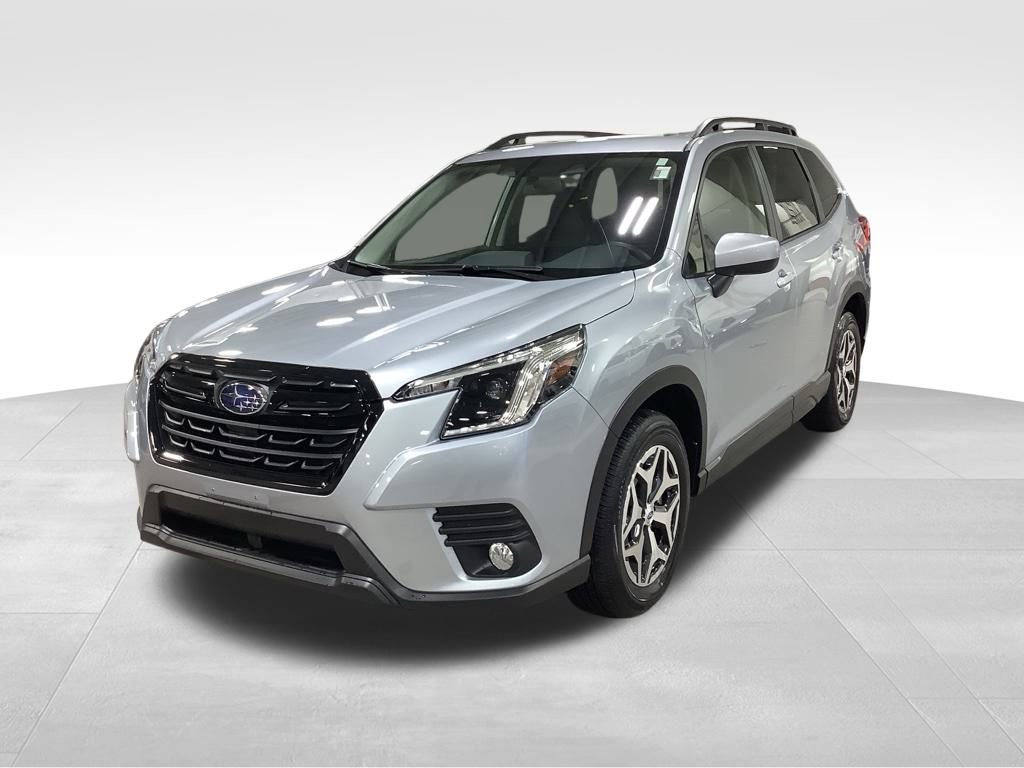 Certified 2023 Subaru Forester Premium image 5