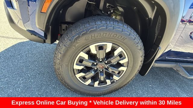 Certified 2023 Nissan Frontier PRO-4X w/ Pro Convenience Package AWD/4WD image 9