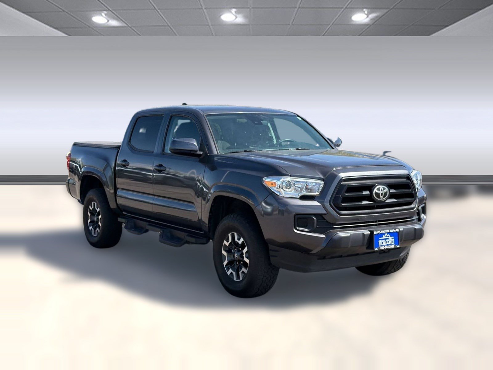 Used 2020 Toyota Tacoma SR AWD/4WD image 7