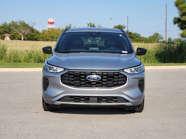Used 2024 Ford Escape ST-Line FWD image 2