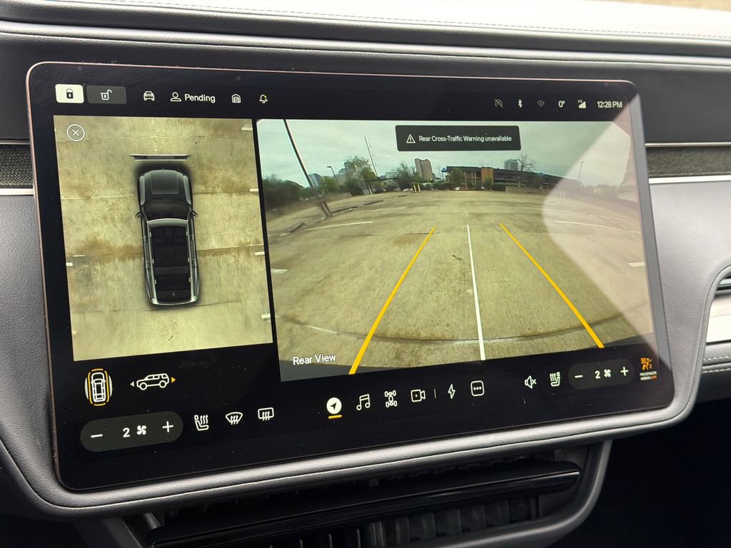 Used 2023 Rivian R1S Adventure AWD/4WD image 29