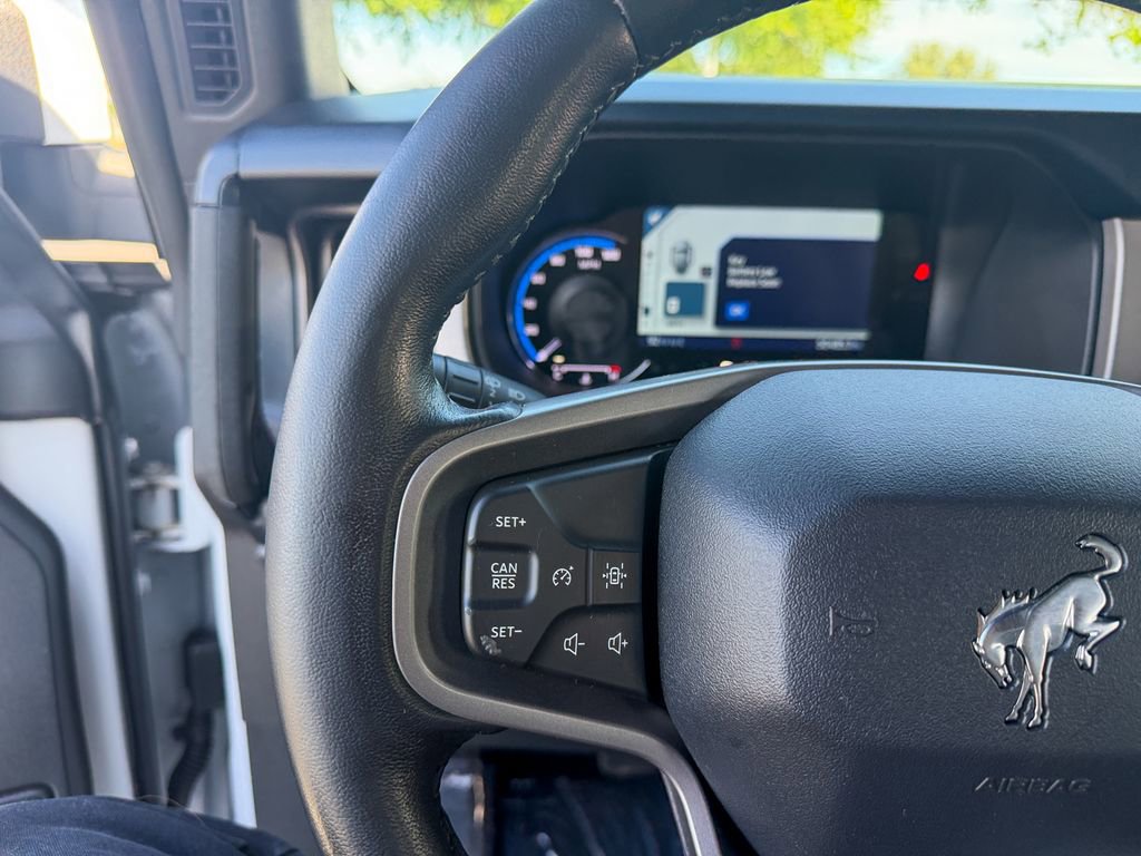 Used 2022 Ford Bronco Outer Banks image 19