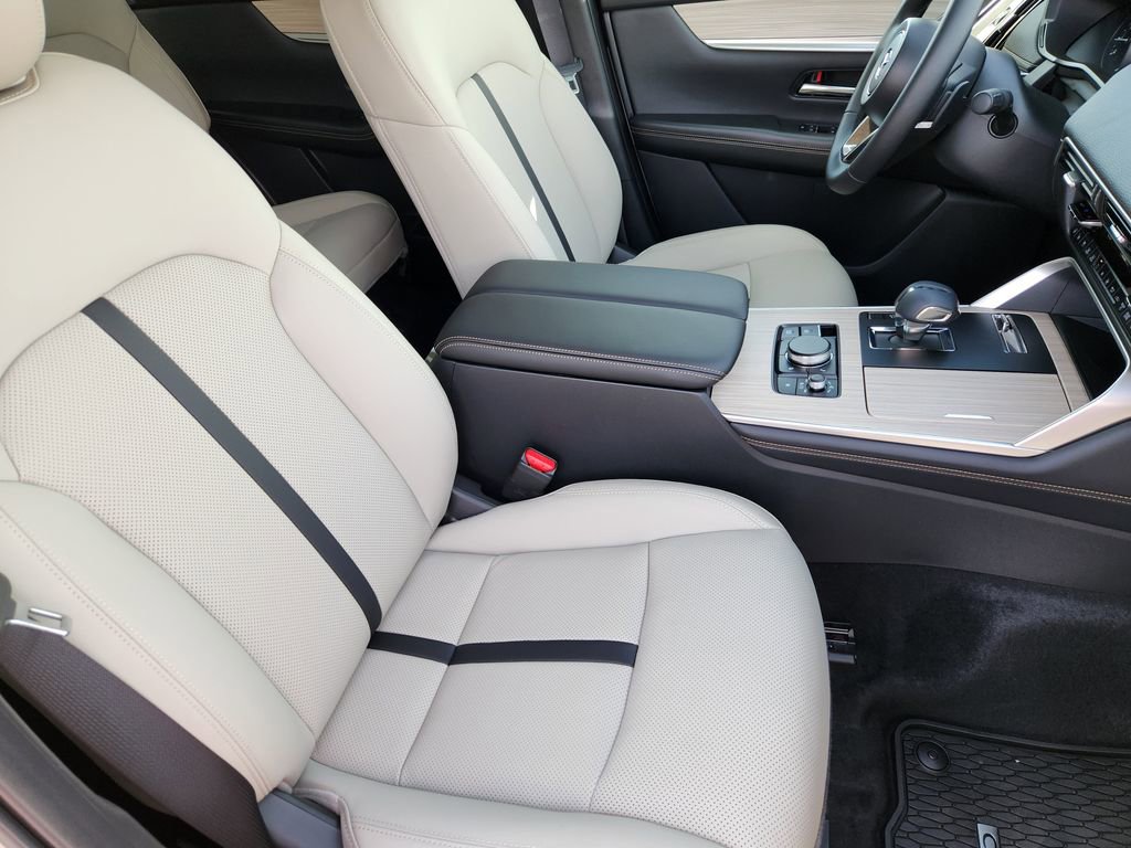 New 2026 MAZDA CX-90 3.3 Turbo w/ Preferred Package image 4