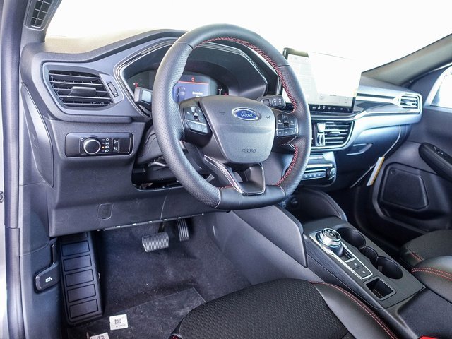 New 2026 Ford Escape ST-Line w/ Tech Pack #1 image 2
