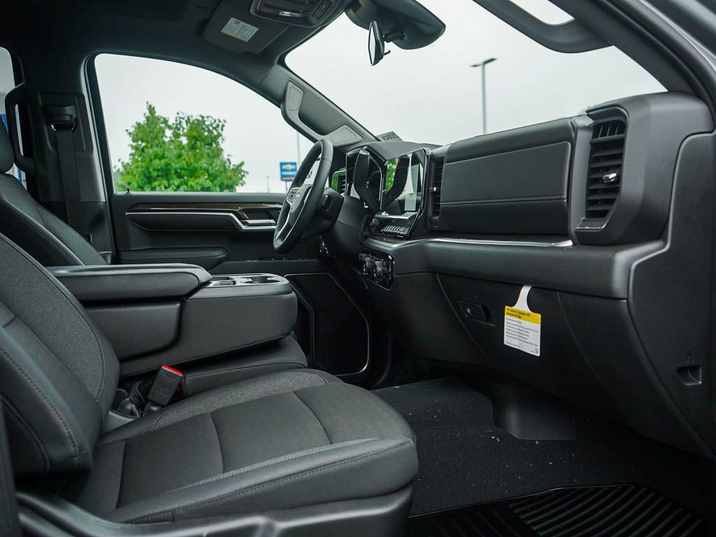 New 2026 Chevrolet Silverado 1500 LT AWD/4WD image 9