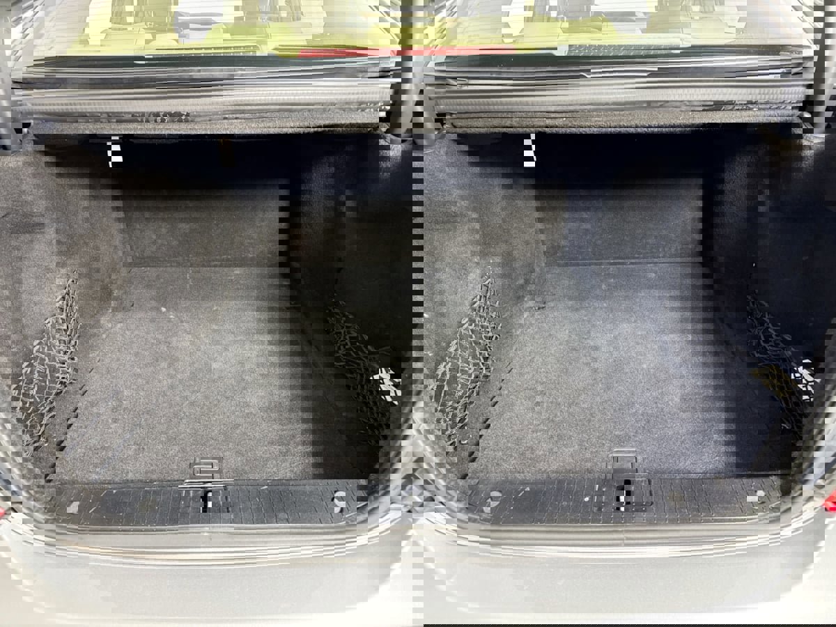 Used 2013 Mercedes-Benz S 550 Sedan image 33