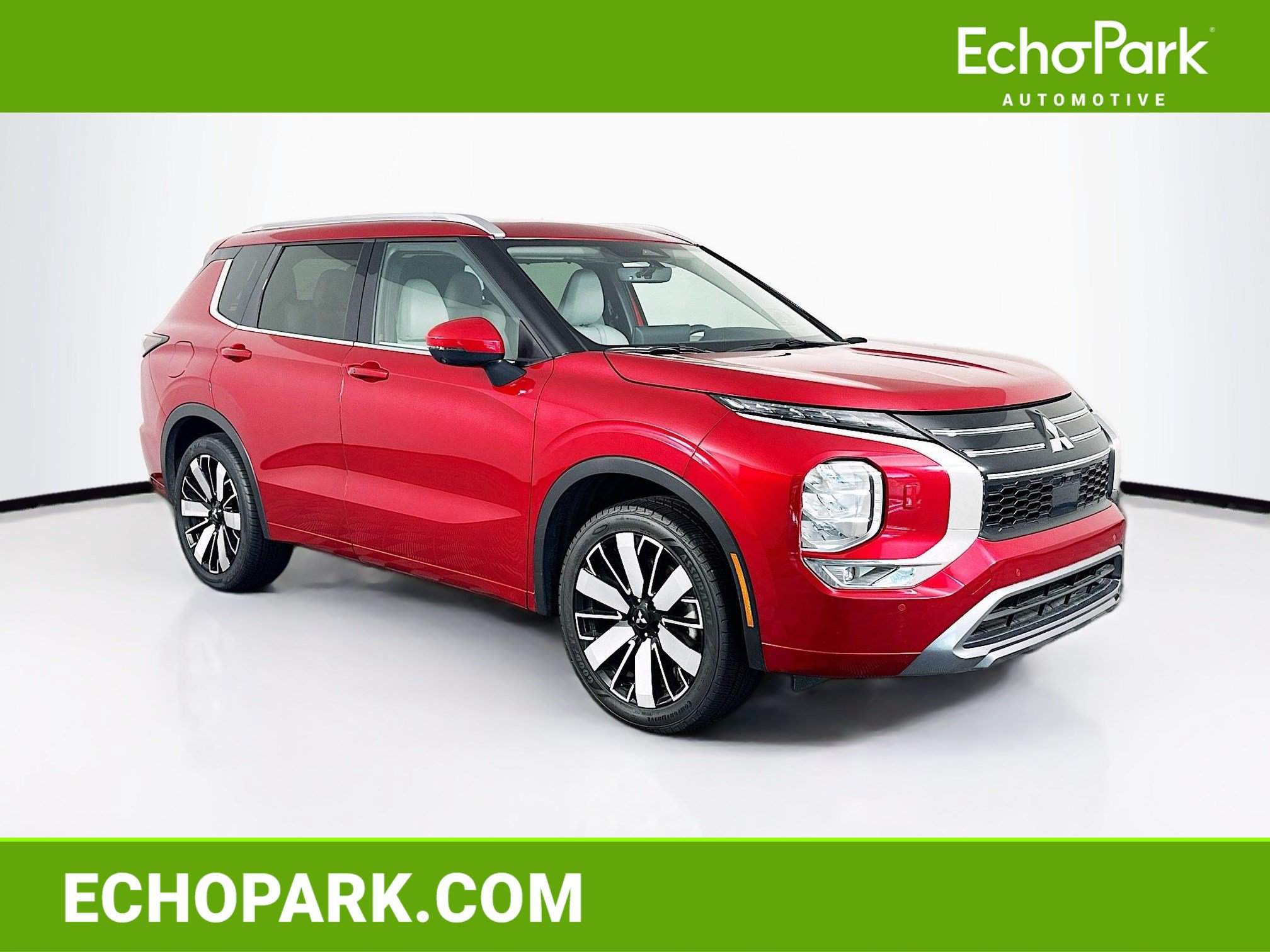 Used 2025 Mitsubishi Outlander SEL