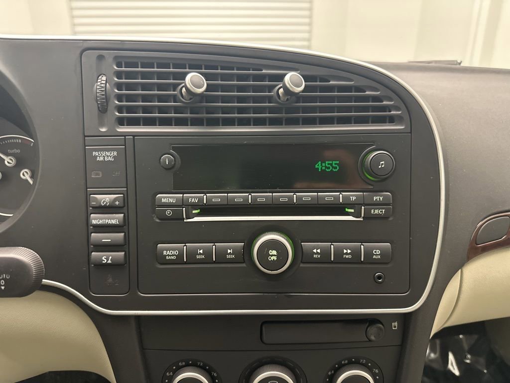 Used 2010 Saab 9-3 2.0T image 20