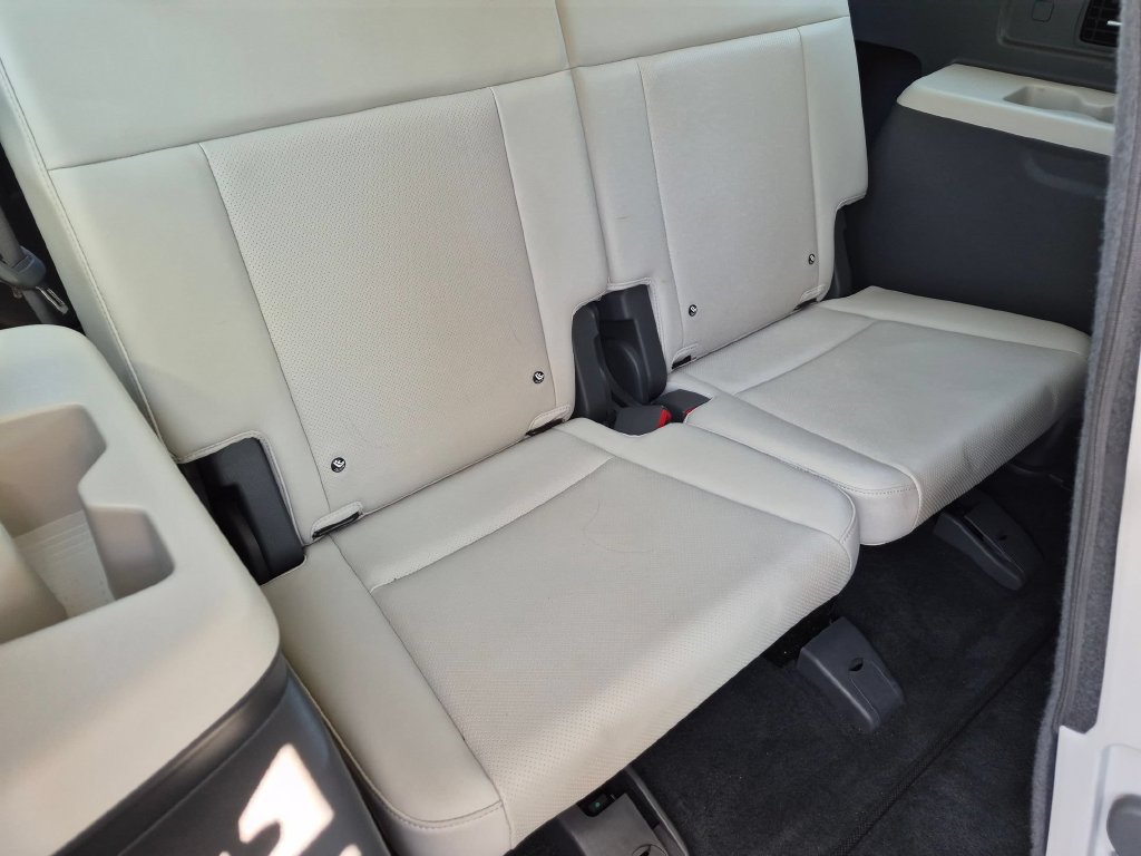 Used 2025 Hyundai Santa Fe SEL FWD image 29