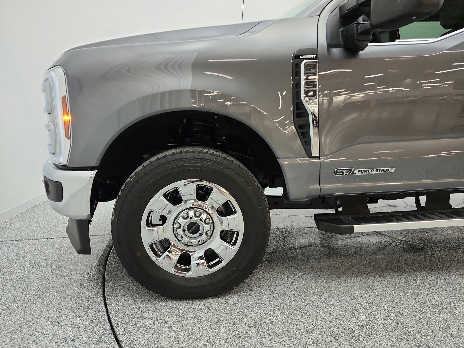 Used 2025 Ford F250 Lariat w/ Chrome Package AWD/4WD image 21