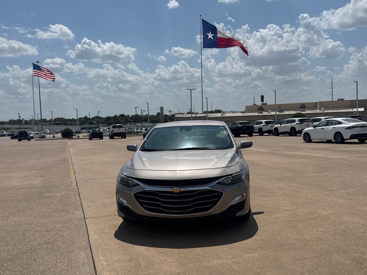 Used 2025 Chevrolet Malibu LS FWD image 5