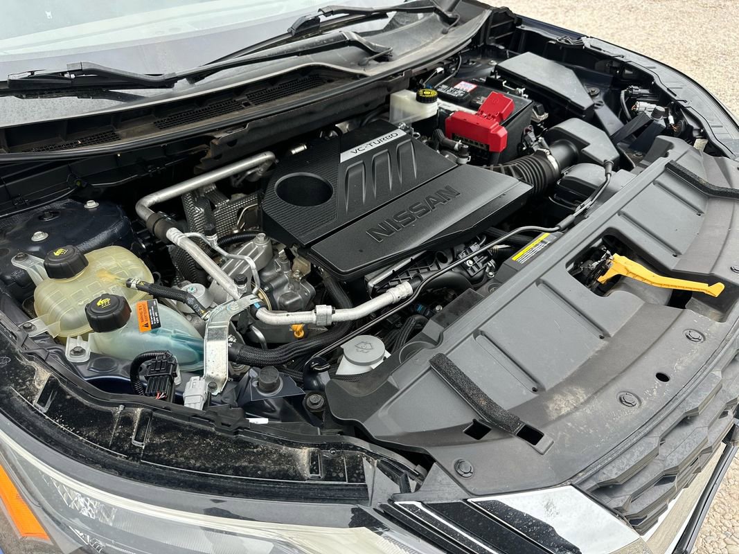 Used 2022 Nissan Rogue SV image 46