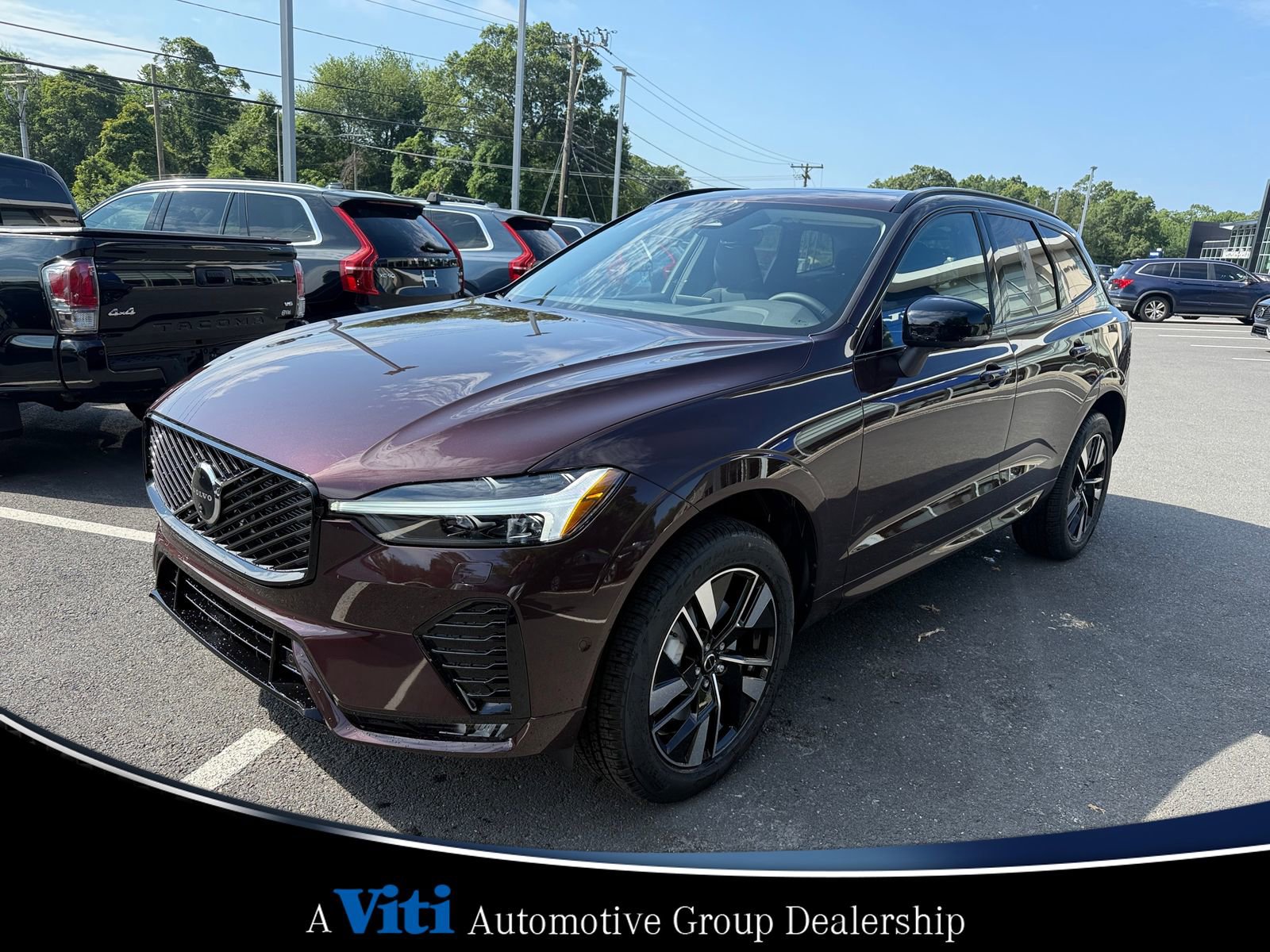 Used 2026 Volvo XC60 B5 Plus w/ Protection Package Premier image 4
