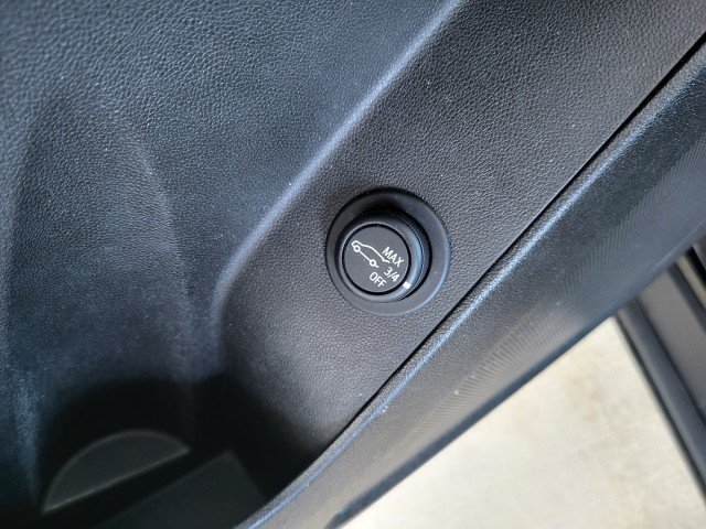 Used 2024 Chevrolet Equinox LT FWD image 28