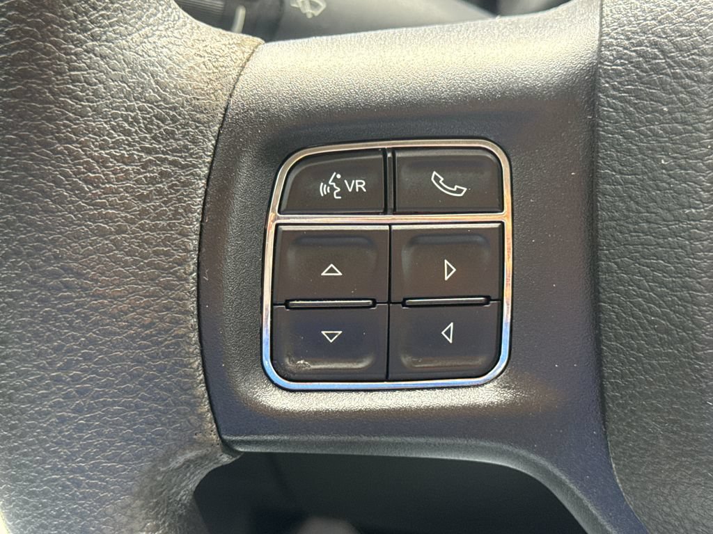 Used 2019 RAM 1500 Classic SLT RWD image 29