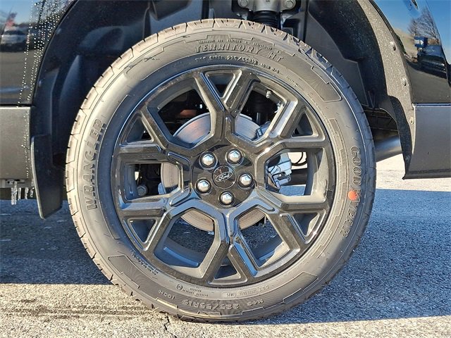 New 2025 Ford Maverick Lariat w/ Black Appearance Package image 5