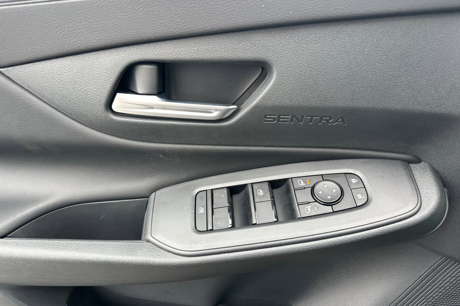 New 2026 Nissan Sentra SV w/ SV Convenience Package FWD image 11