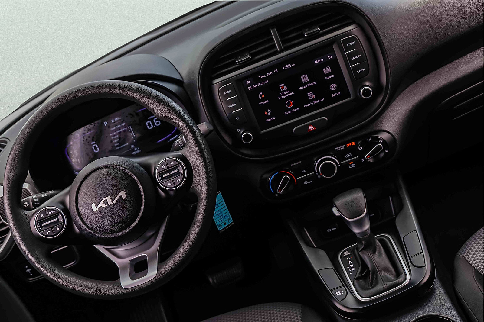 Certified 2025 Kia Soul LX w/ LX Technology Package FWD image 16