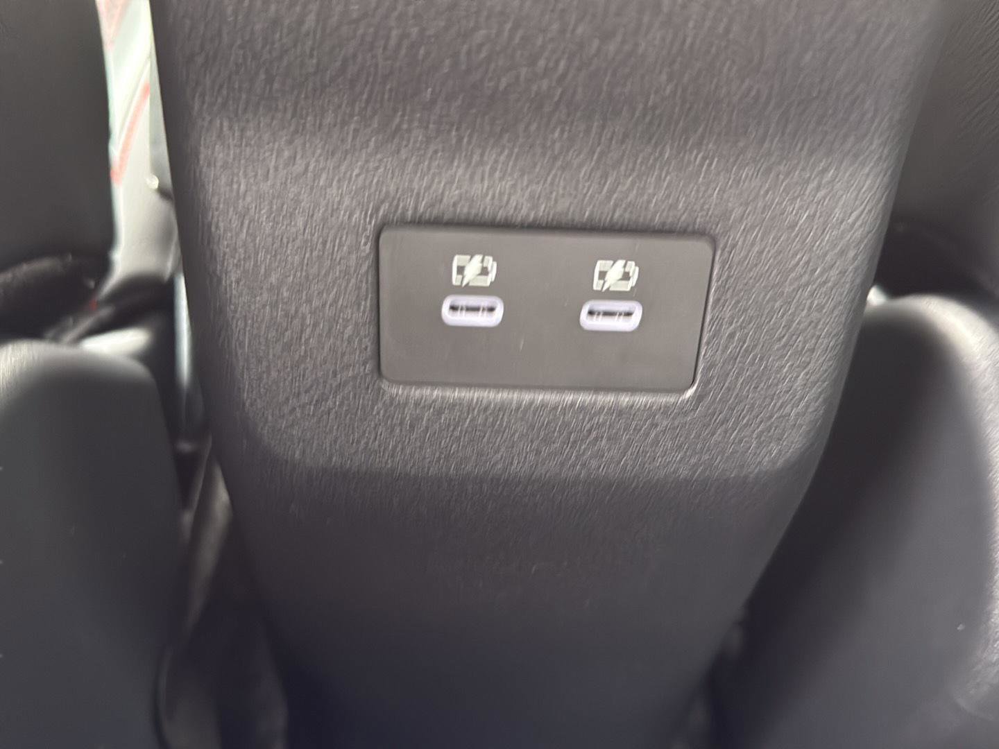 New 2026 Nissan Kicks SR w/ Cold Weather Package image 26