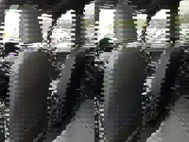 Used 2023 Volkswagen Tiguan SE R-Line image 22