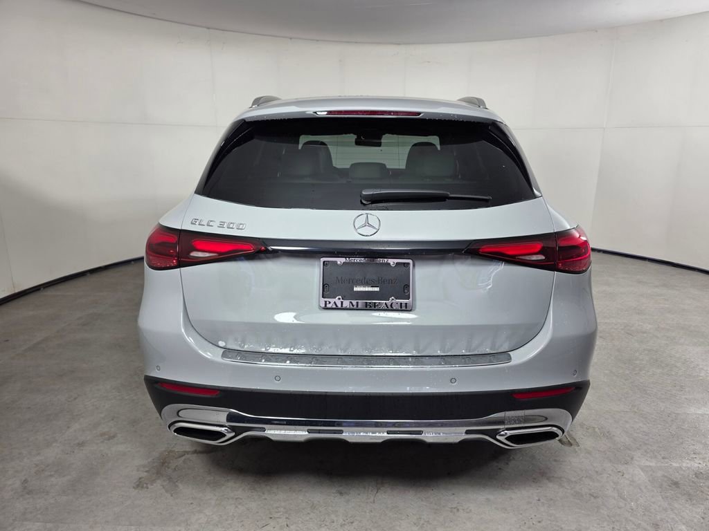 New 2026 Mercedes-Benz GLC 300 image 5