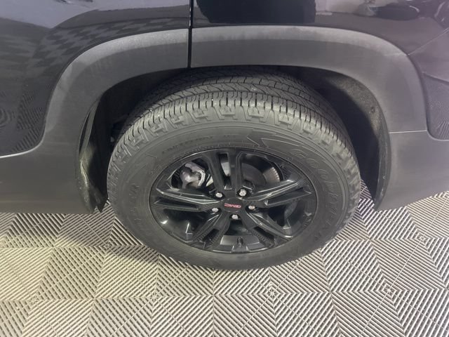 Used 2024 GMC Terrain AT4 w/ Infotainment Package II AWD/4WD image 40