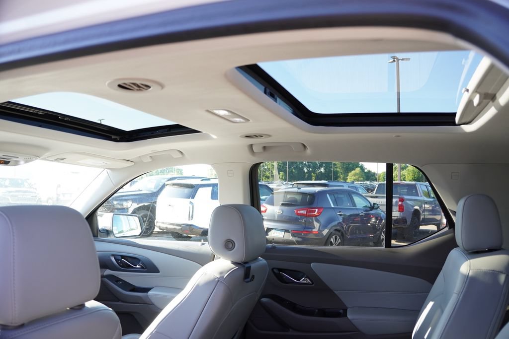 Certified 2021 Chevrolet Traverse Premier AWD/4WD image 5