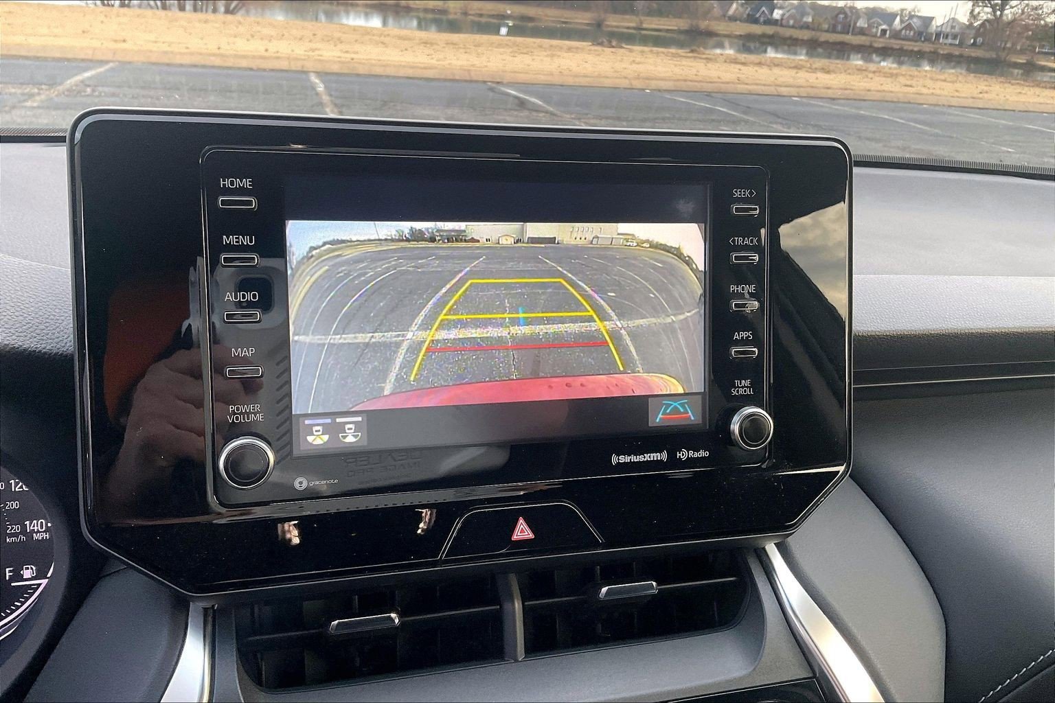 Used 2021 Toyota Venza LE image 25