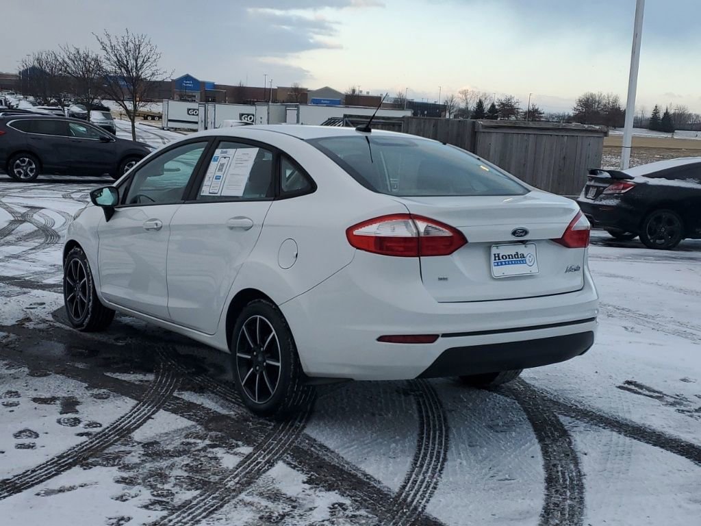 Used 2018 Ford Fiesta SE image 5