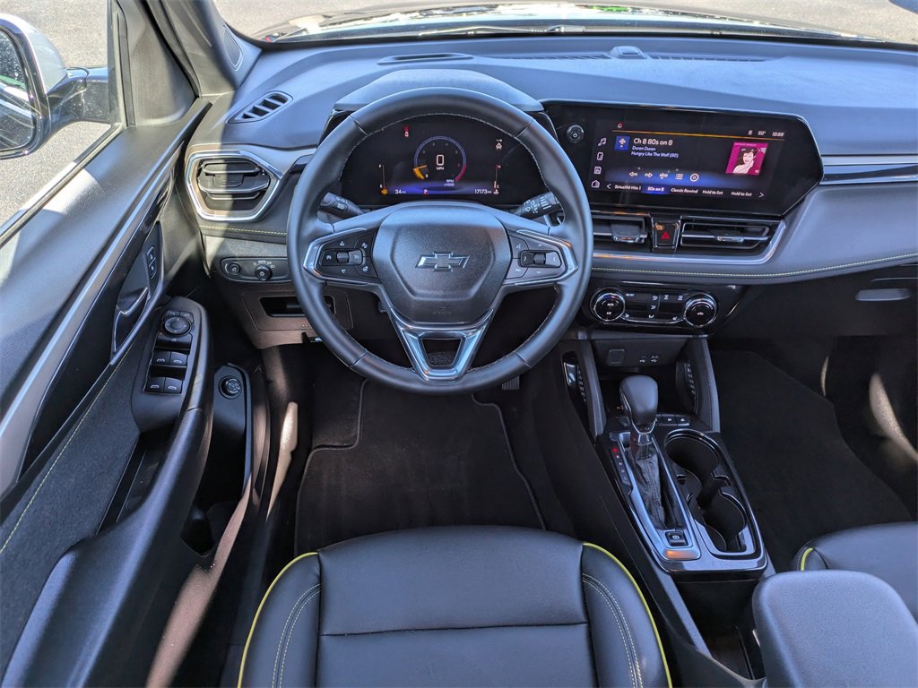 Used 2025 Chevrolet TrailBlazer ACTIV w/ Convenience Package image 15