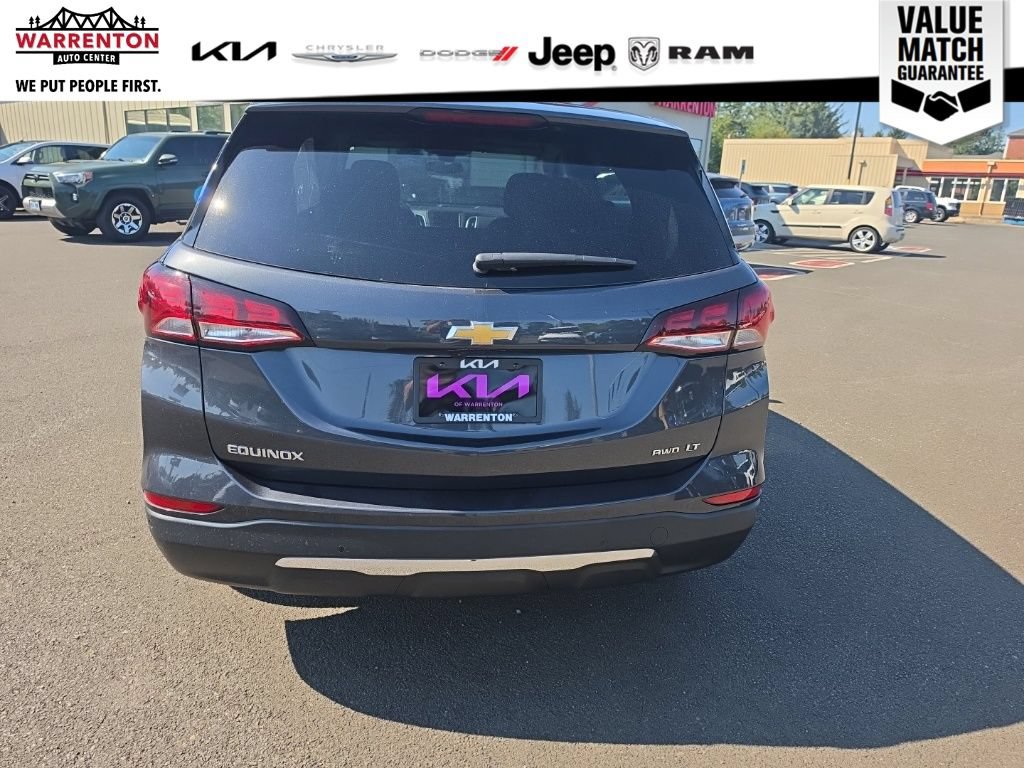 Used 2023 Chevrolet Equinox LT AWD/4WD image 4