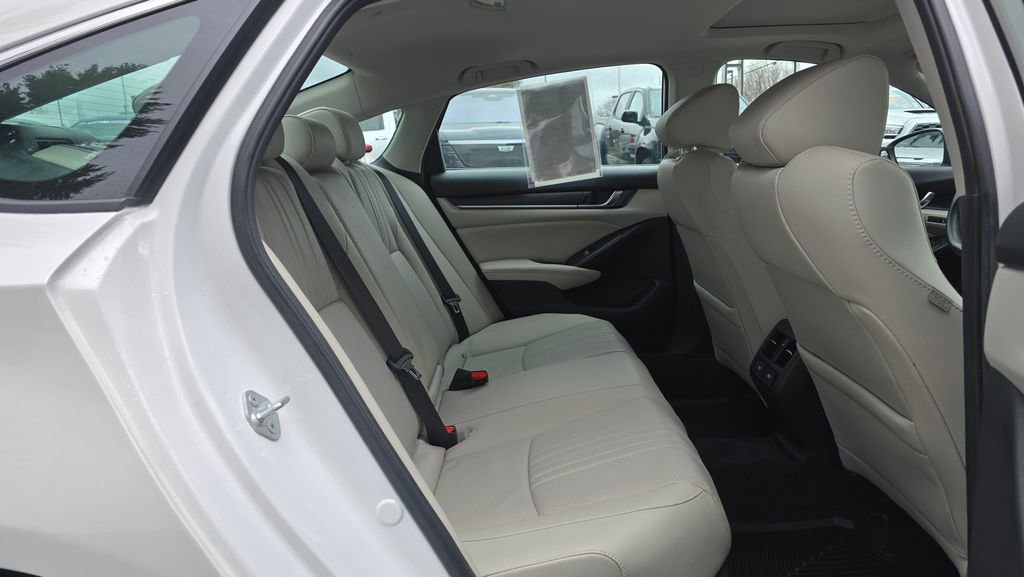 Used 2021 Honda Accord EX-L image 48