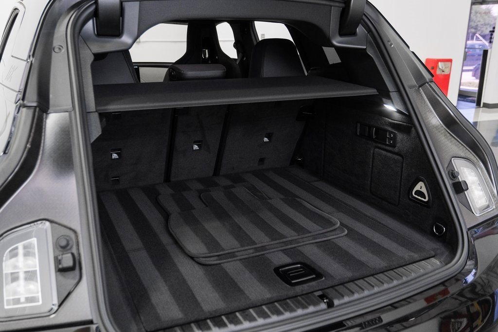 Used 2025 BMW iX xDrive50 image 52