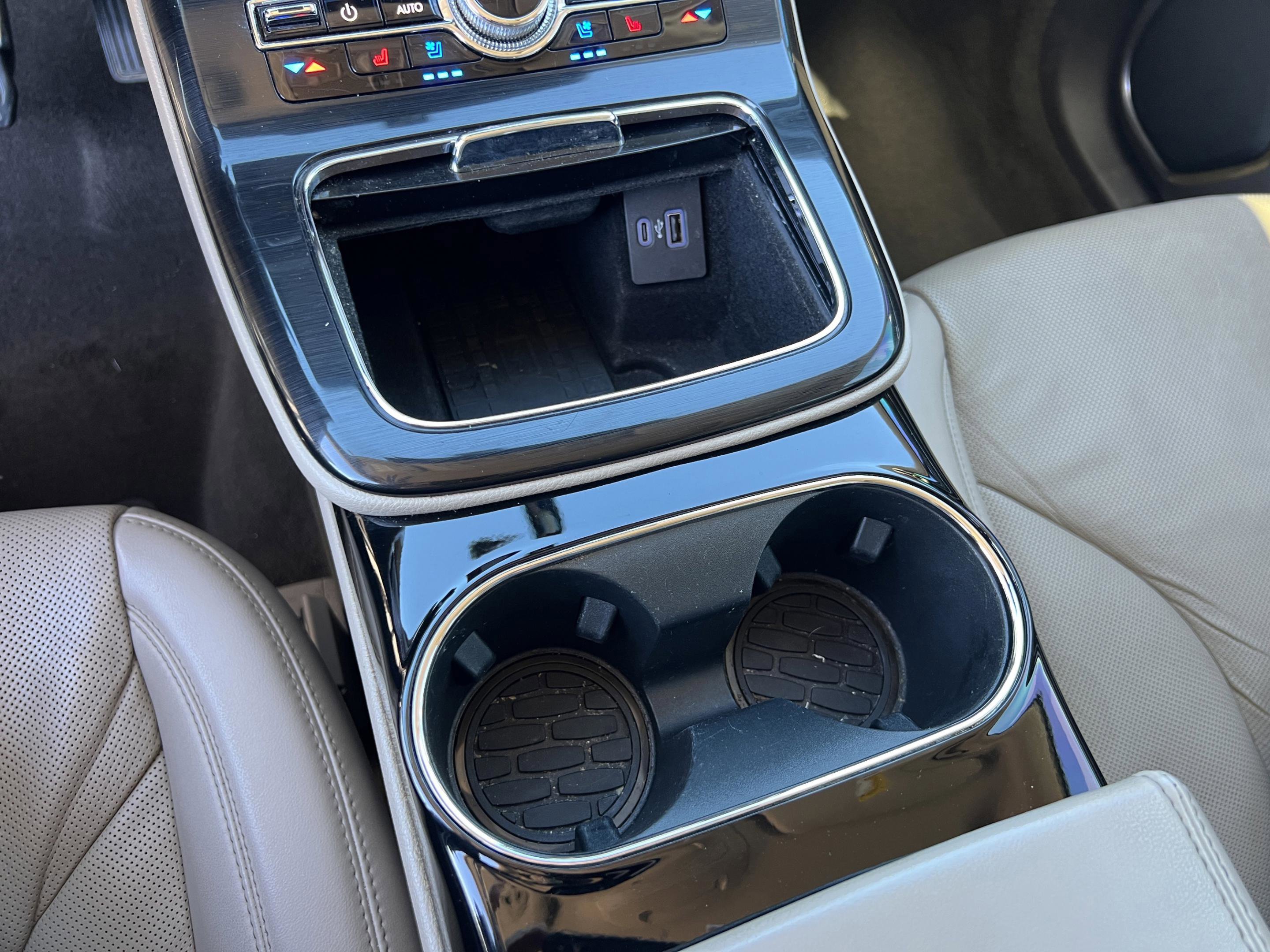 Used 2022 Lincoln Nautilus Reserve w/ Monochromatic Package image 19