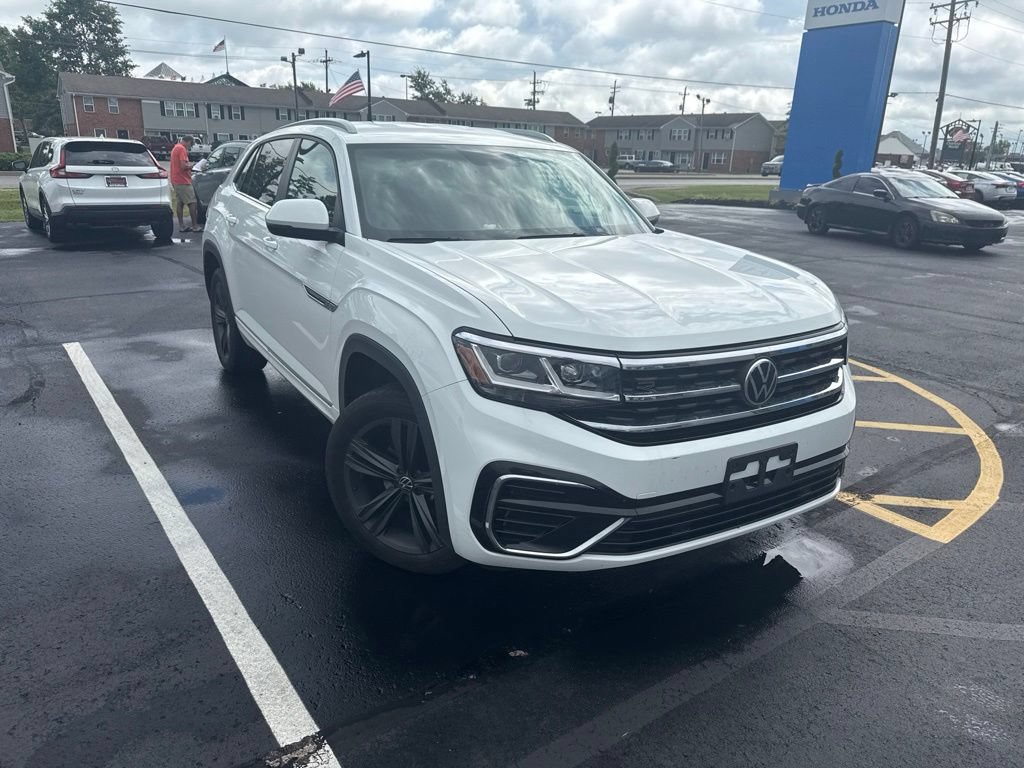 Used 2021 Volkswagen Atlas Cross Sport SE w/ V6 Towing Package FWD image 19