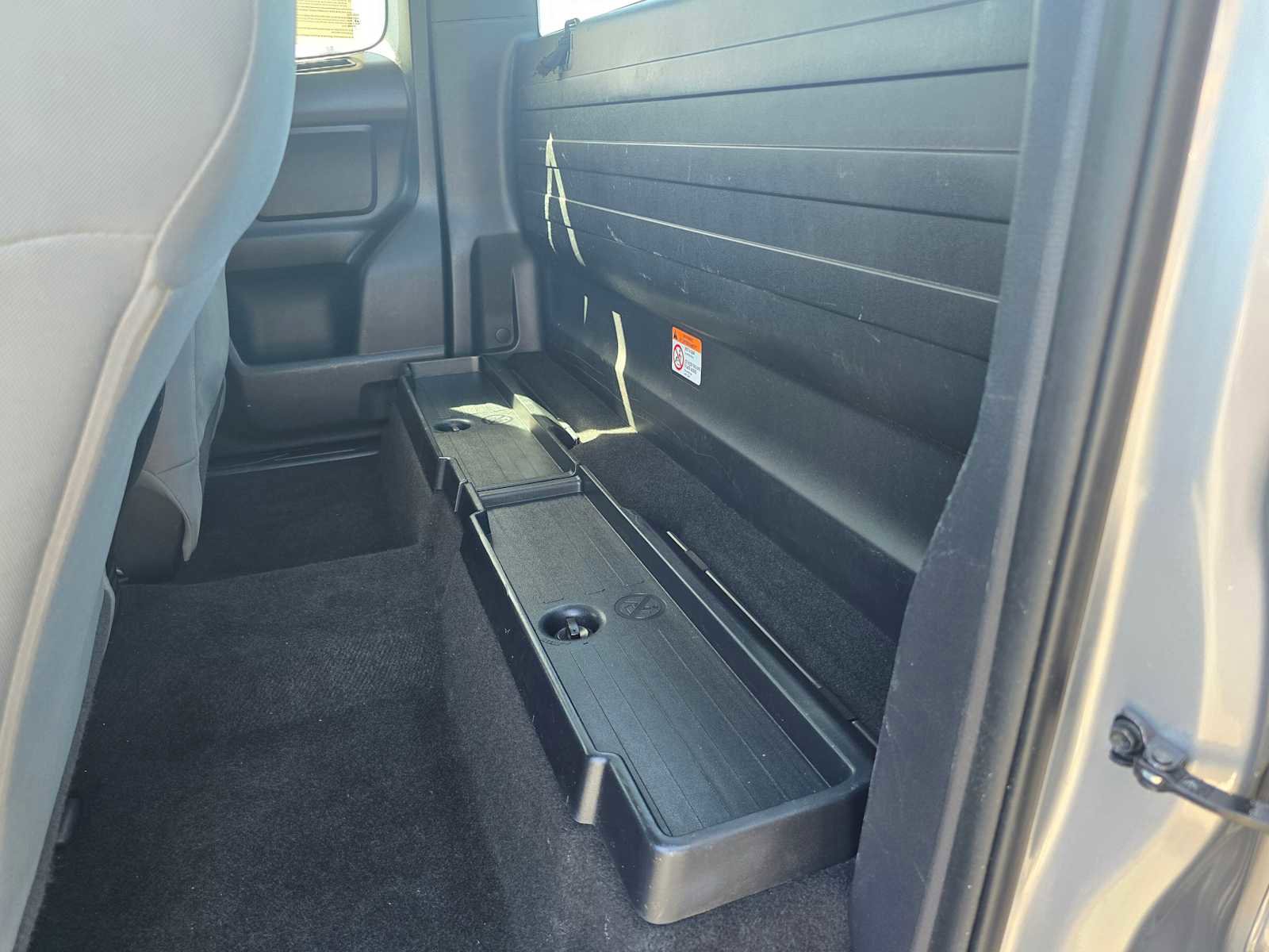 Used 2017 Toyota Tacoma SR RWD image 20
