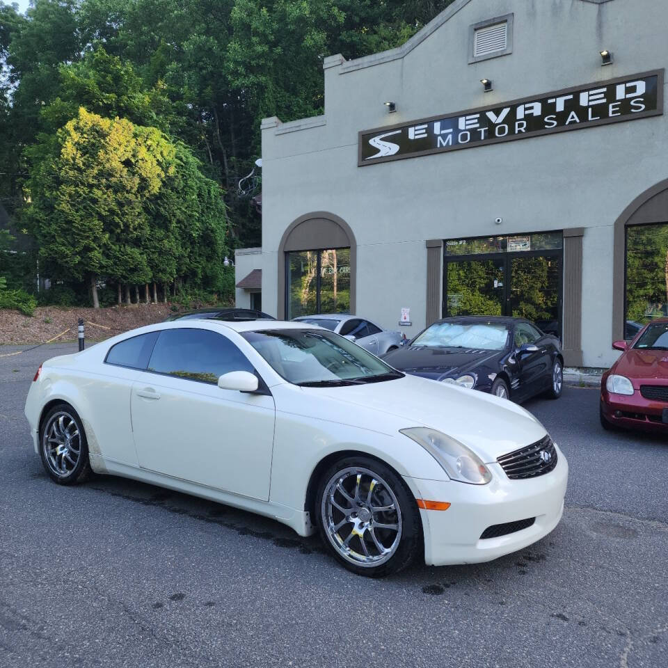 Used 2005 INFINITI G35 Coupe w/ (P01) Premium Pkg RWD image 1
