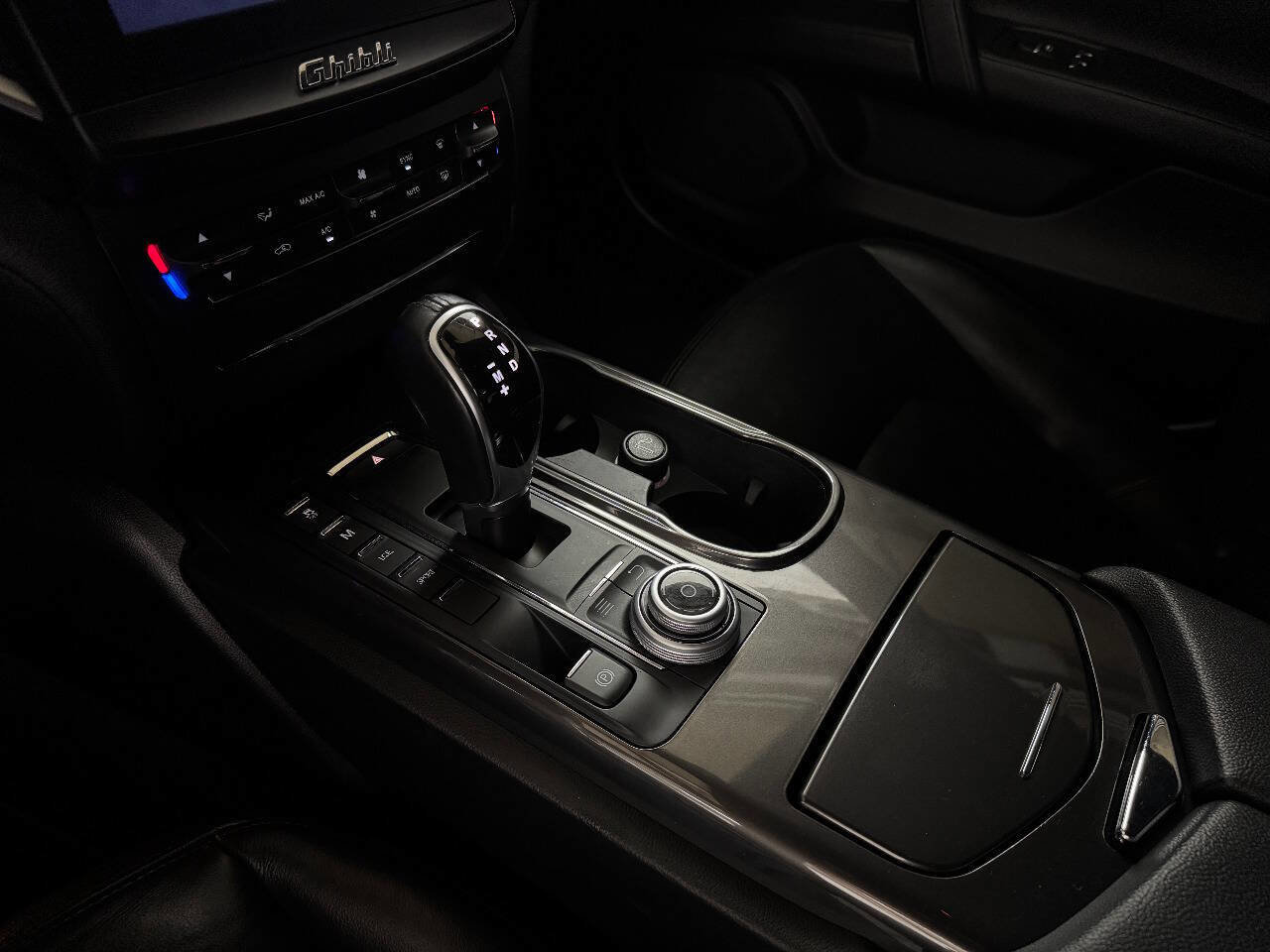 Used 2017 Maserati Ghibli image 45