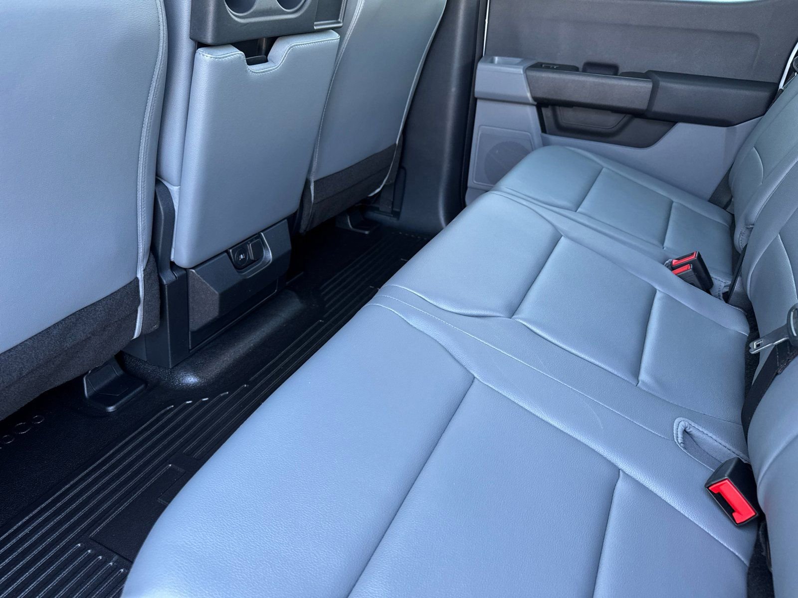 New 2025 Ford F550 4x4 Crew Cab Super Duty image 12