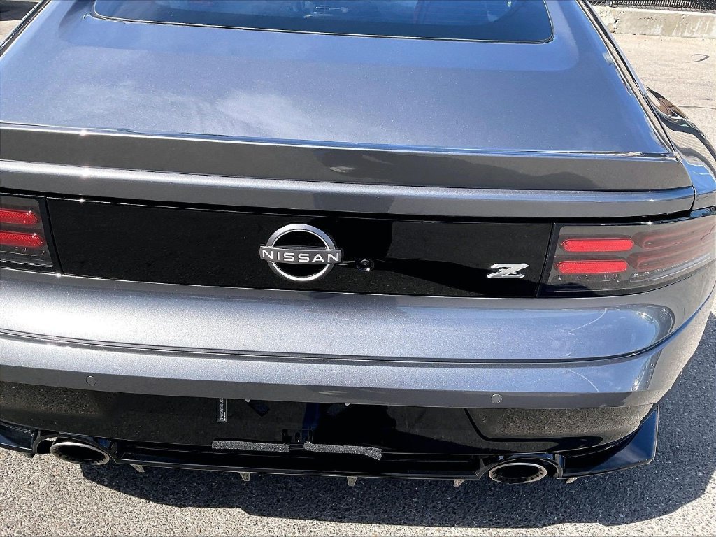 Used 2024 Nissan Z Performance w/ Floor Mat Package RWD image 24