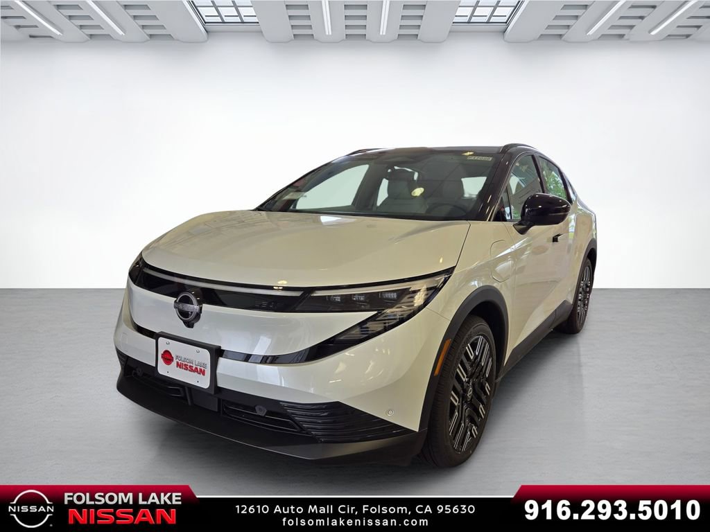 New 2026 Nissan Leaf Platinum+ w/ Cargo Package (Platinum+)