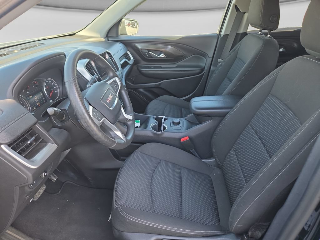 Used 2024 GMC Terrain SLE FWD image 14