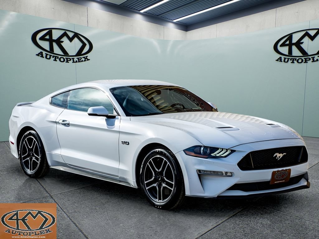 Used 2020 Ford Mustang GT Premium RWD image 1